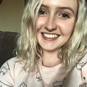 Meet your Posher, Katelyn